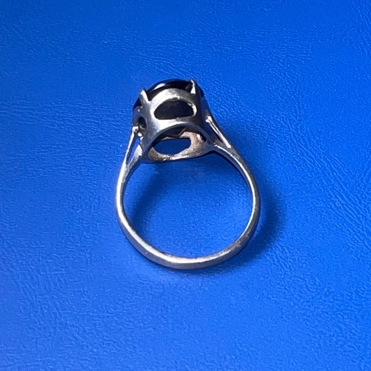 vintage silver quartz ring made in england