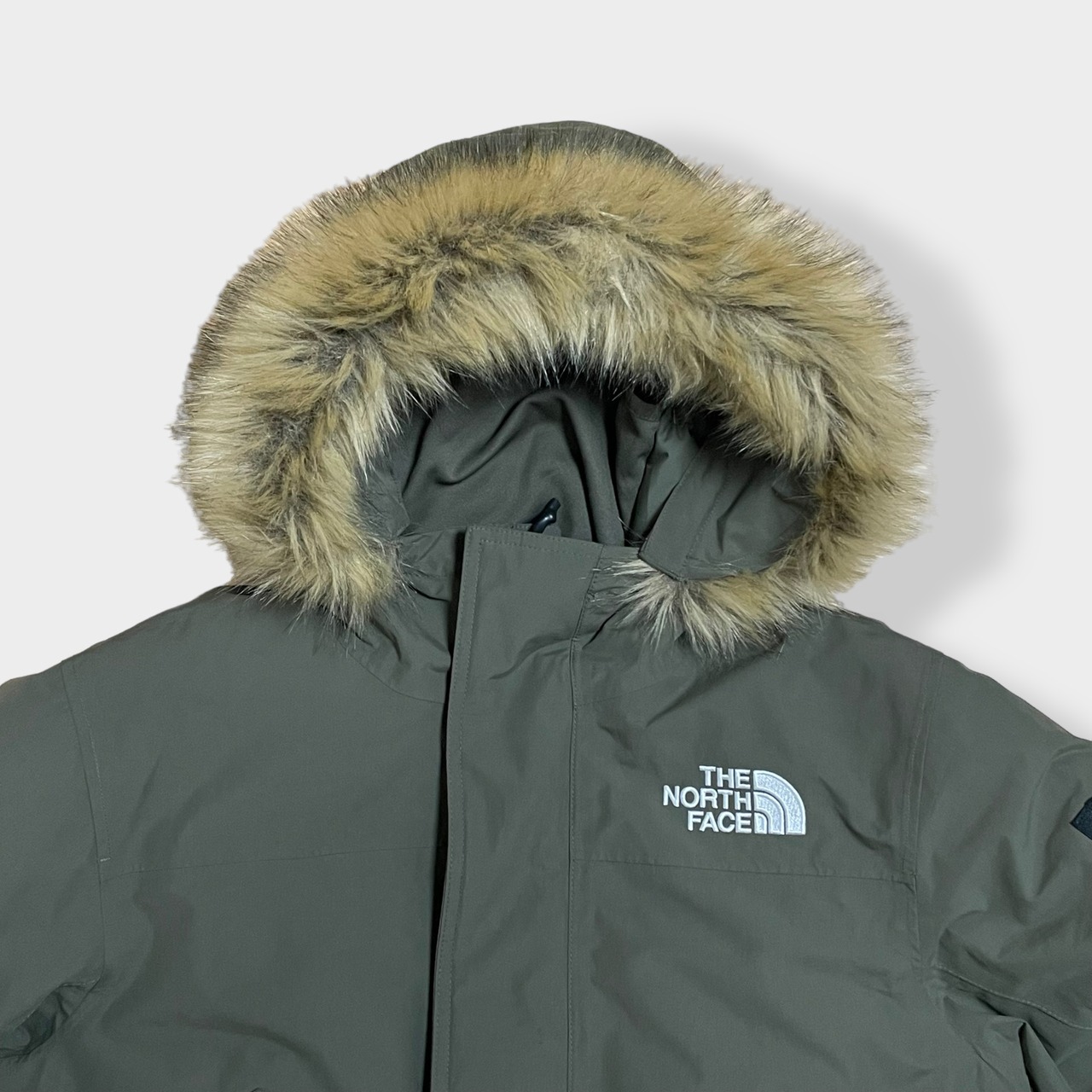 【THE NORTH FACE】 STOVER JACKET グースダウン 550フィル US限定 日本未発売 カーキ 刺繍ロゴ  DRY VENT カーキ アウター L アウトドア ノースフェイス US古着