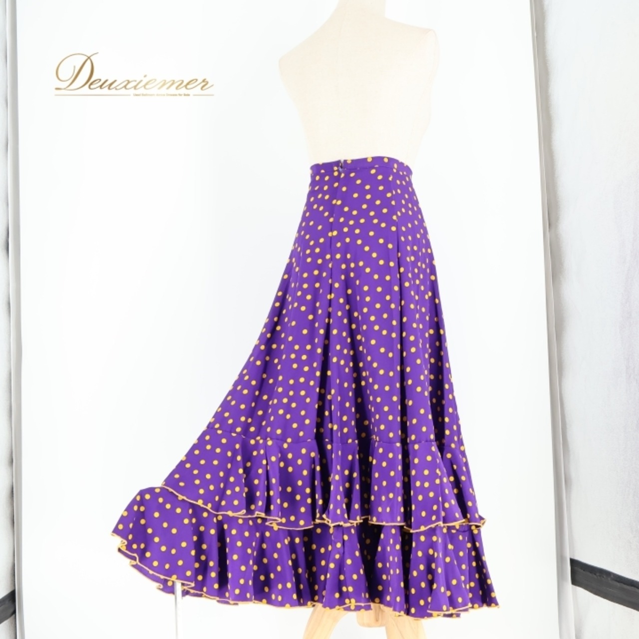 フラメンコ 衣装 ファルダ スカート Luisa ルイサ ボランテ フリル ドット 水玉 紫 黄色 かわいい レトロ パープル系 イエロー系 レッスン 練習 可愛い スカート フラメンコ衣装 おしゃれ ダンス衣装 ドット柄 レディース 練習着 おしゃれスカート かわいいスカート レトロデザイン フリルスカート ファッション 舞台衣装