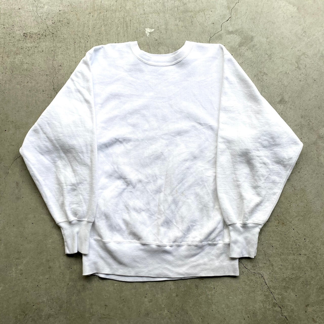 90年代 チャンピオン 刺繍タグ 目無し リバースウィーブ メンズL 古着 USA製 Champion REVERSE WEAVE 90S ビンテージ  ヴィンテージ スウェット トレーナー ホワイト 白 無地 【スウェット】【VTG】 | cave 古着屋【公式】古着通販サイト