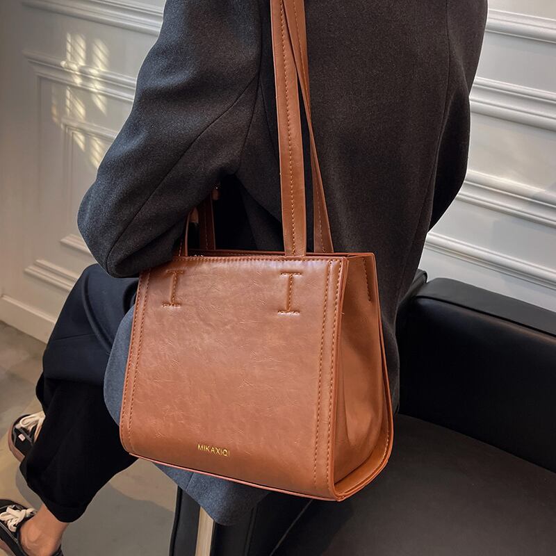 スタンダードオータムウィンターショルダーバッグ レトロ 秋物 冬物 トートバッグ ハンドバッグ Tiancai_Wing_Bag14594078882