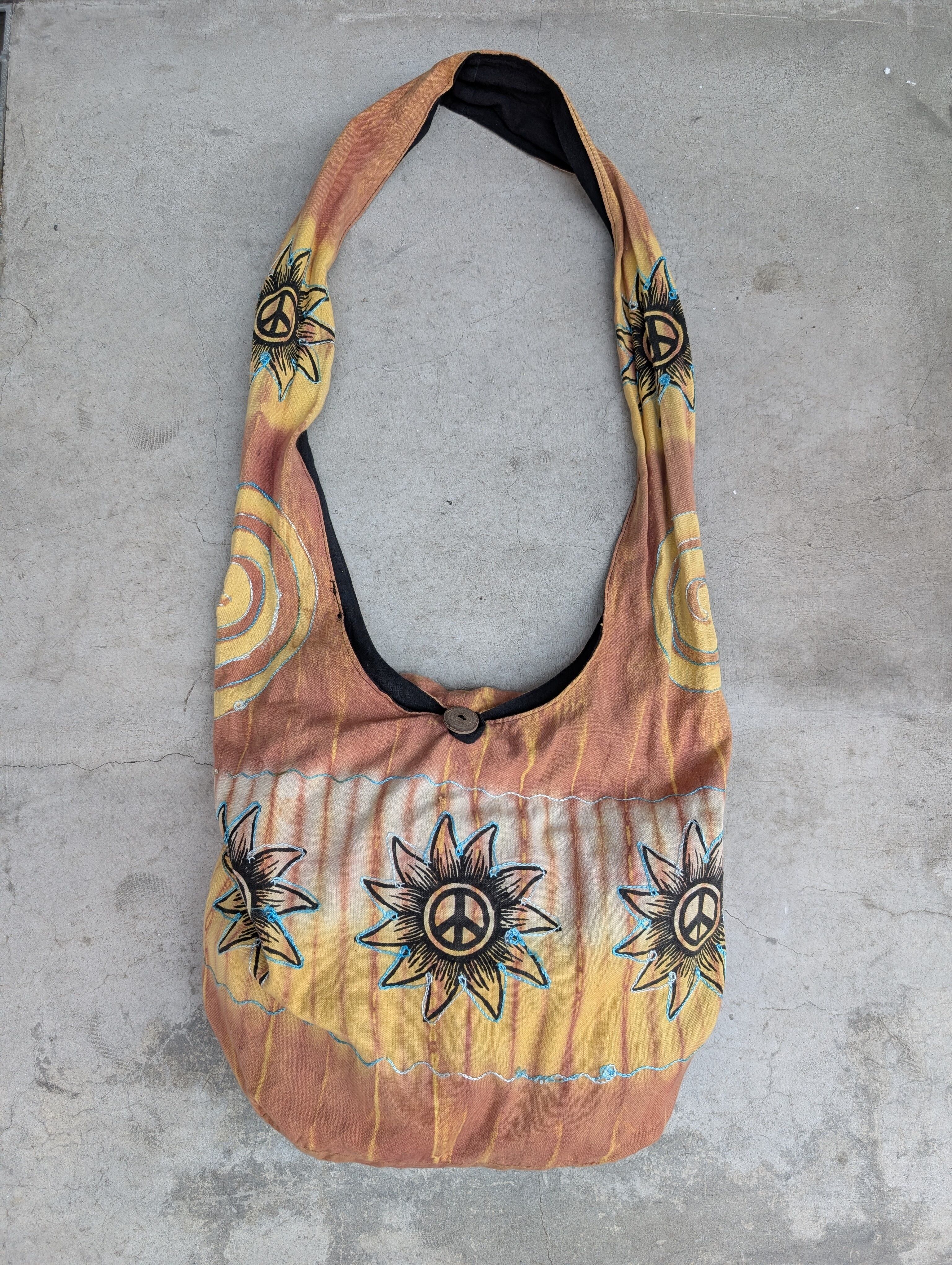 "NATIVE SHOULDER BAG"