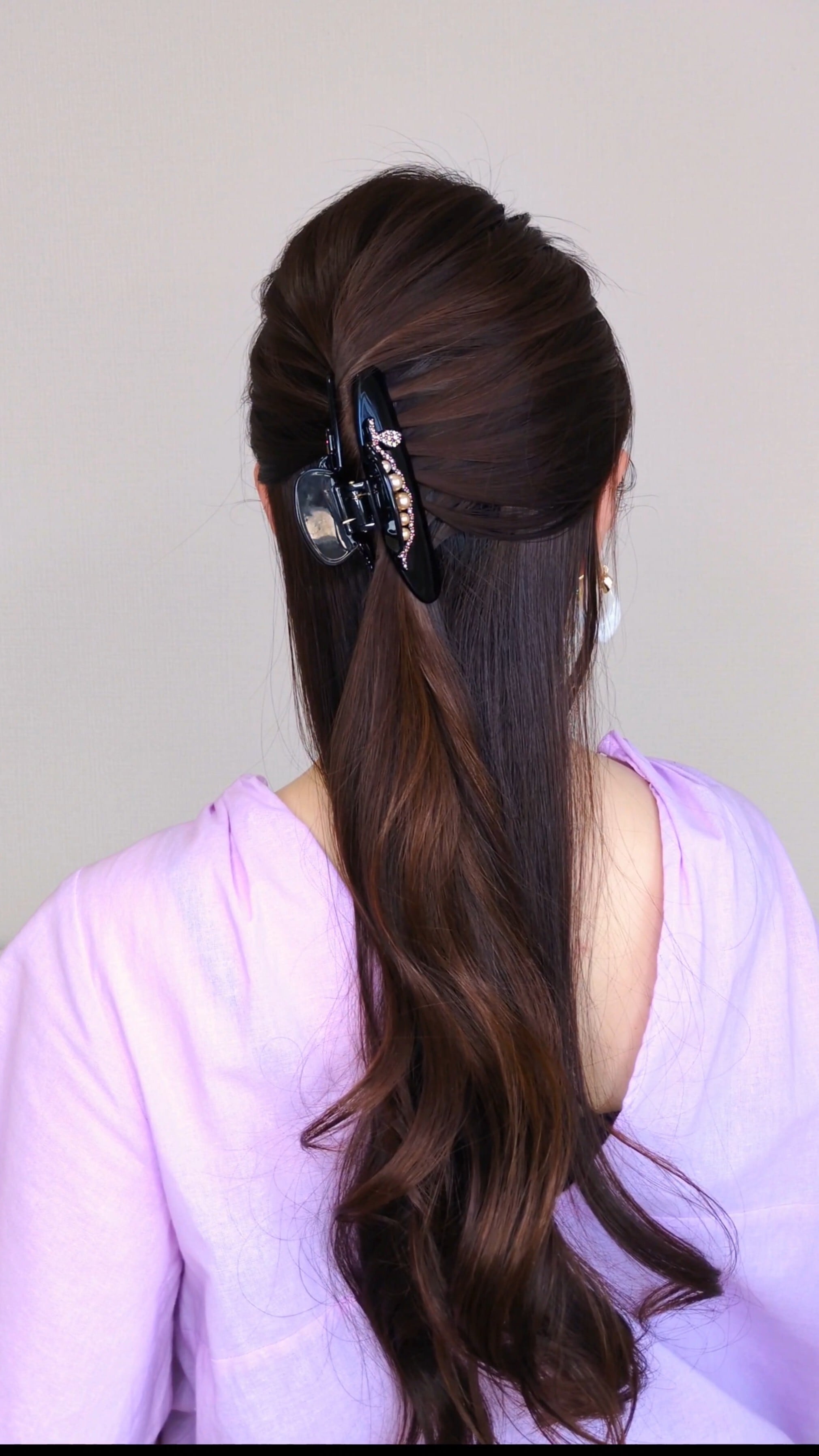 シェルパール ヘアクリップ（ブラック） | Mallys（マリーズ）