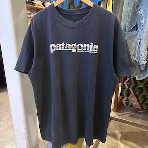 PATAGONIA LOGO S/S T-SHIRT BLACK