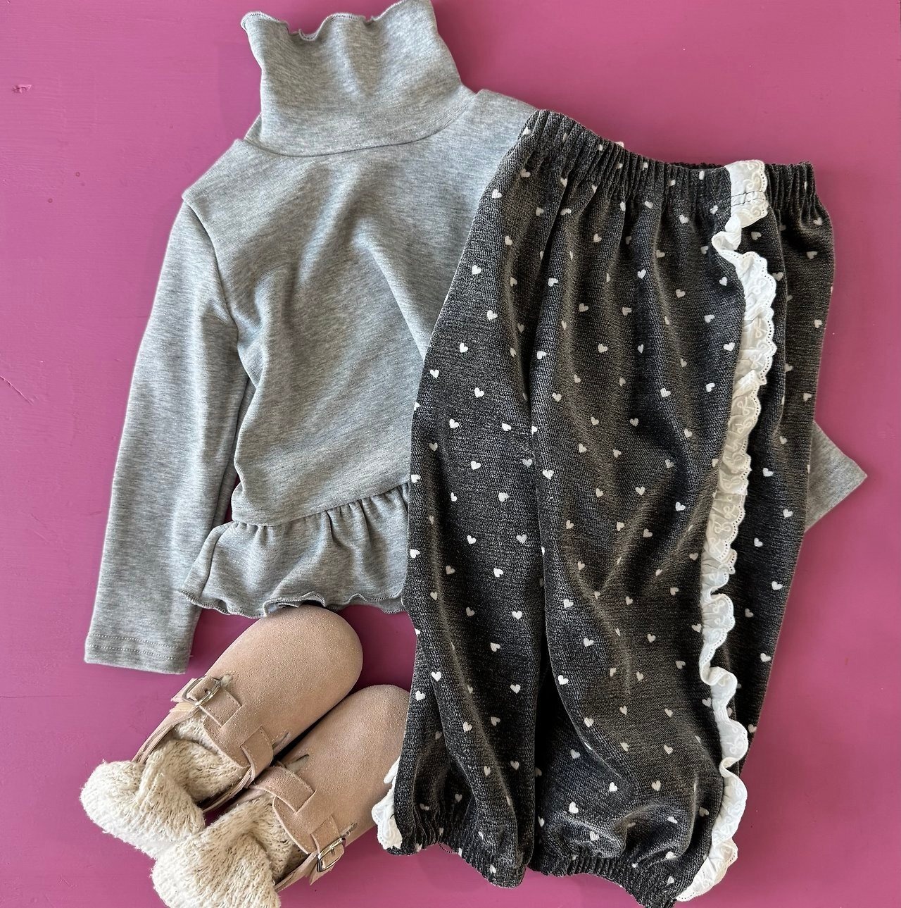 le petit mot［取寄］heart lace jogger pants 26winter