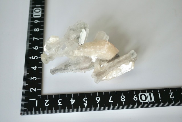 アポフィライト/カルセドニー/スティルバイト Apophyllite/Chalcedony/Stilbite 1390