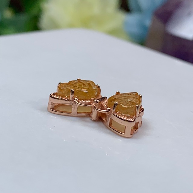 7.トルマリン蝶々・貫通穴☆パーツ