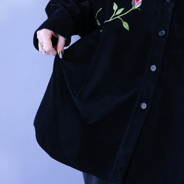 "刺繍" front and back design over silhouette velours shirt