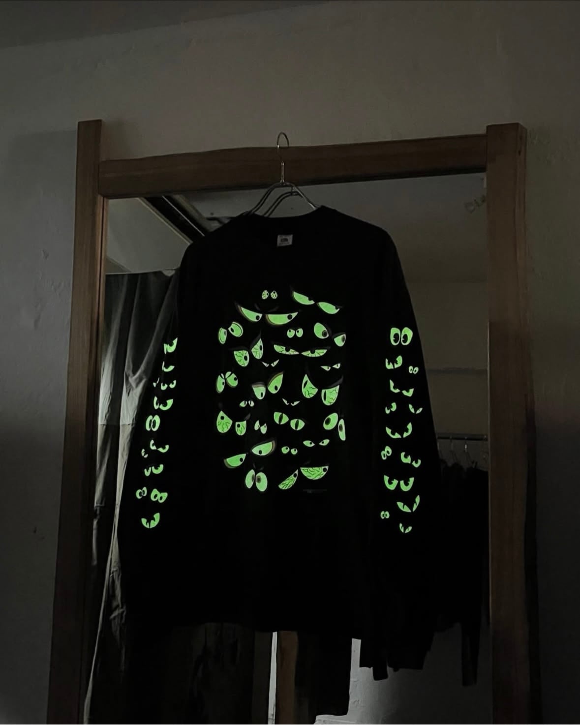 90s(1991)FRUIT OF THE LOOM "Eyes" L/S Print Tee USA製