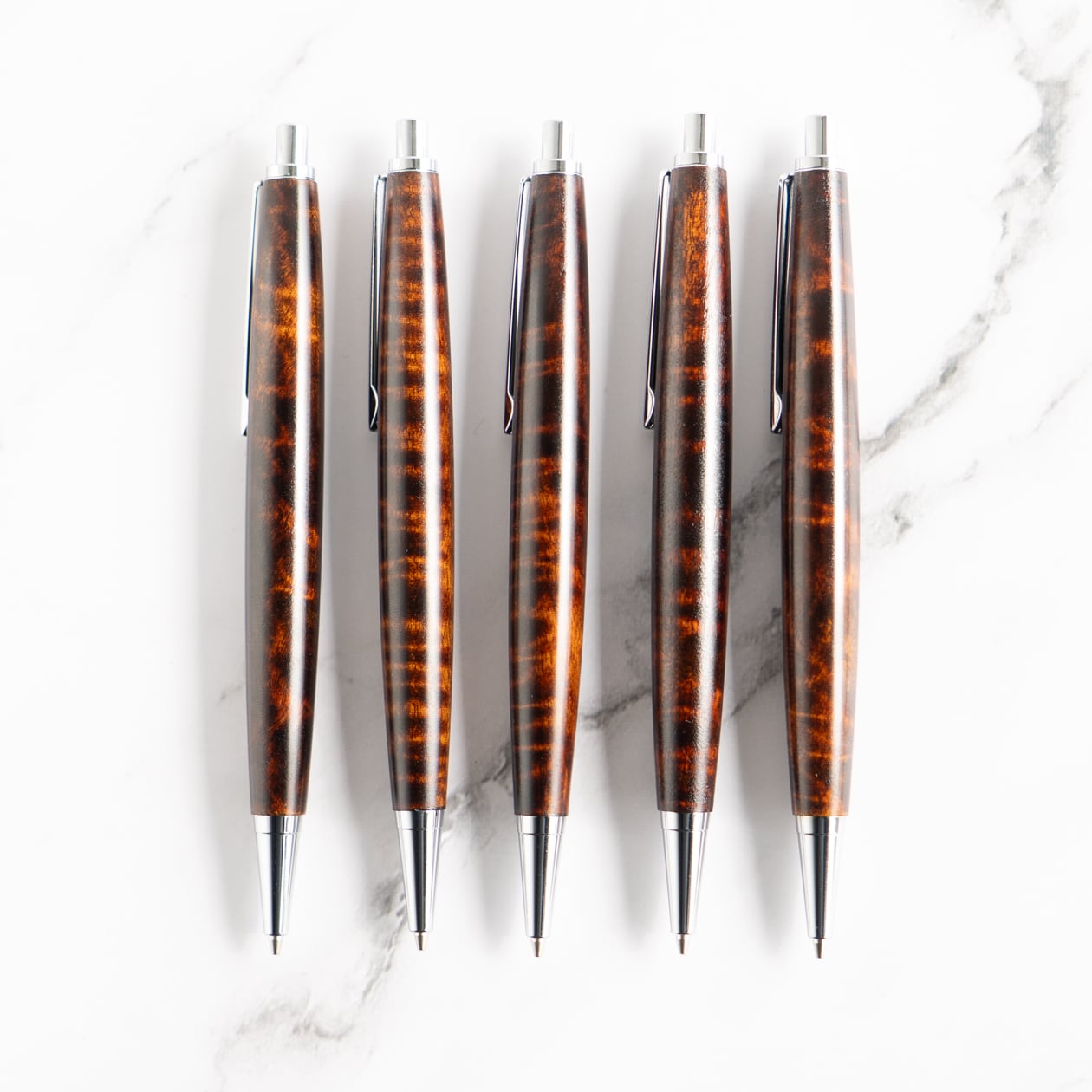 杢軸シャーペン】トチ（栃） 縮み杢 漆塗り/ 0.5mmシャープペンシル