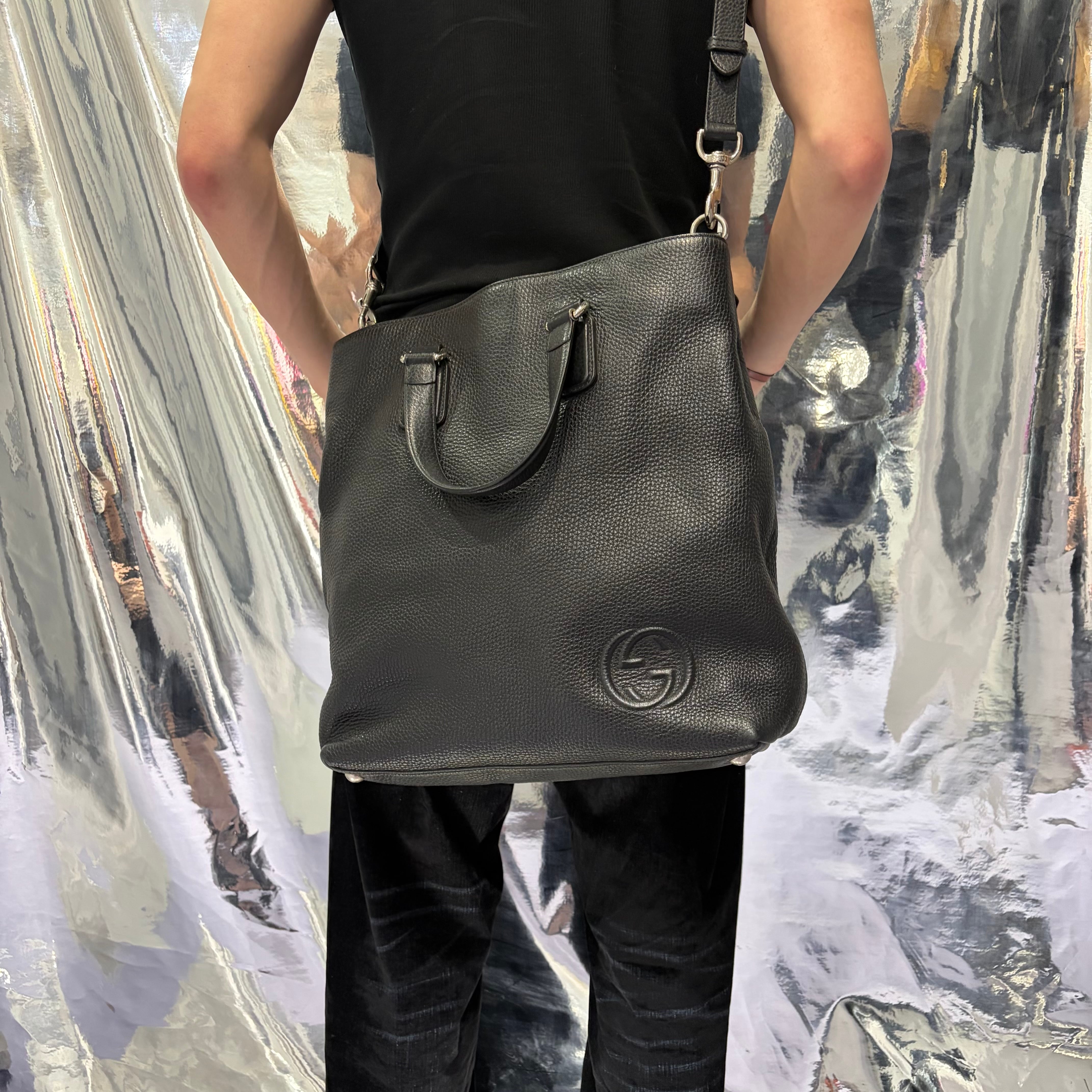 GUCCI インターロッキングG レザー トートバッグ ブラック GUCCI インターロッキングG トートバッグ レザー ブラック グッチ