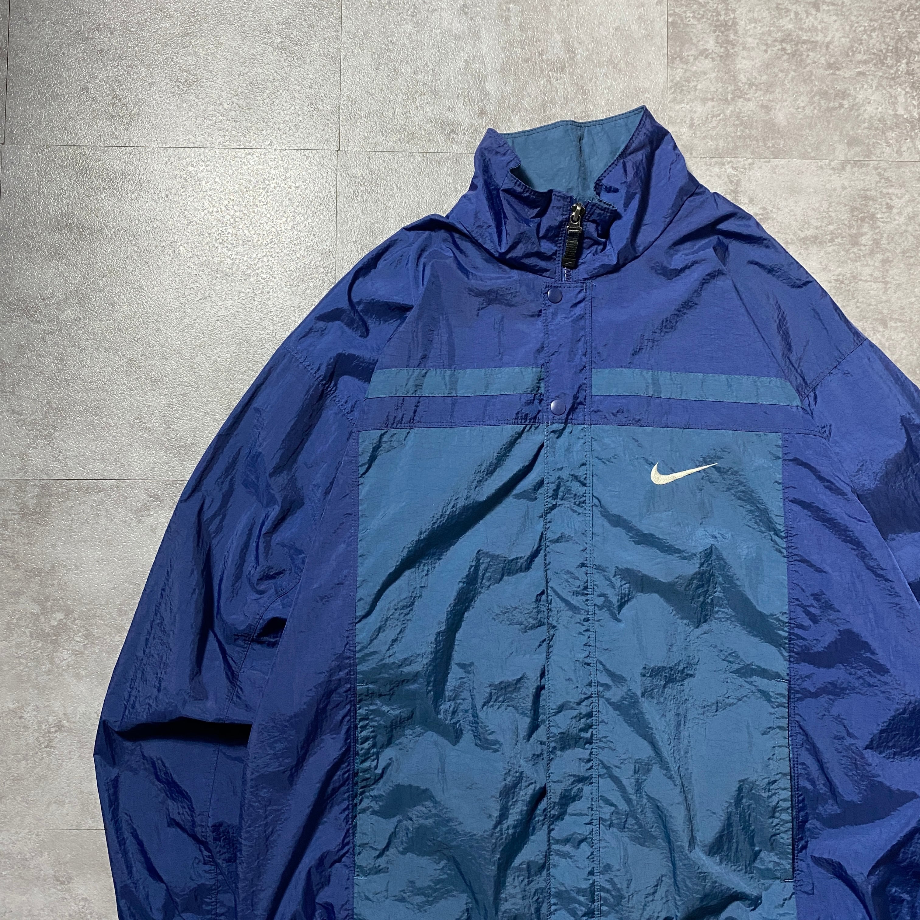 90's NIKE ナイキ スウォッシュ 刺繍ワンポイント バック刺繍 フラップ