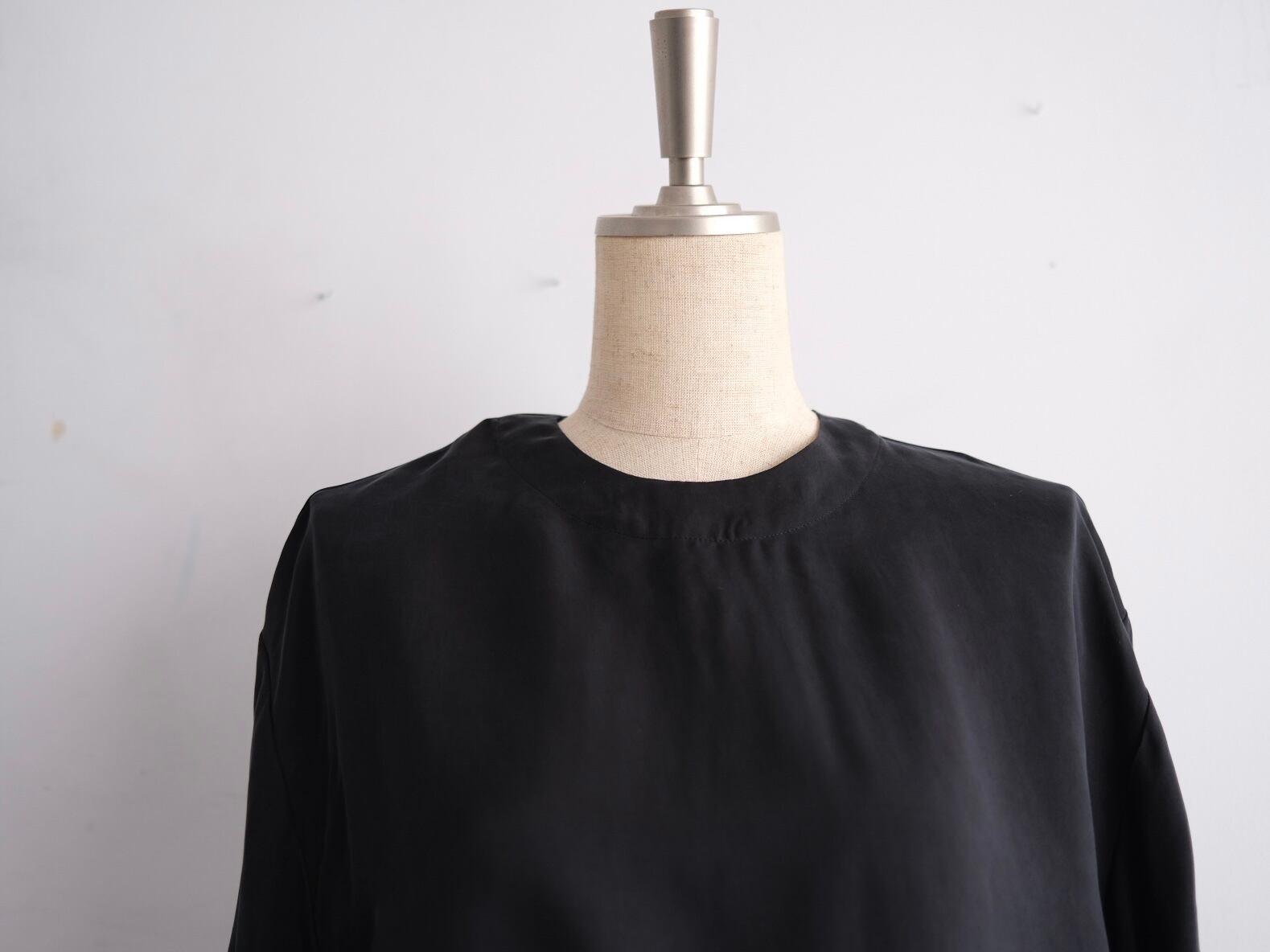 TENNE HANDCRAFTED MODERN 