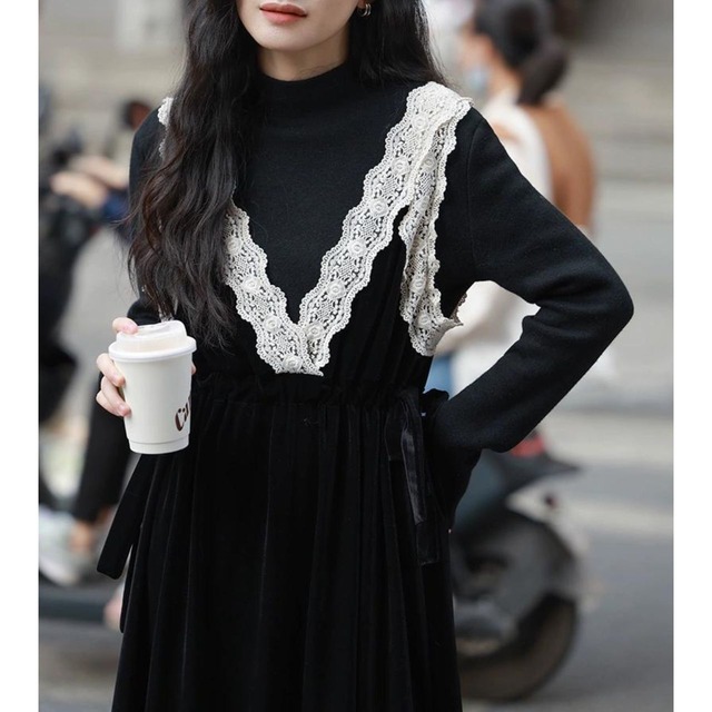 V-Neck Lace Classy Noble Layered Dress