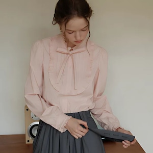 Frilled Collar Feminine Blouse F0268