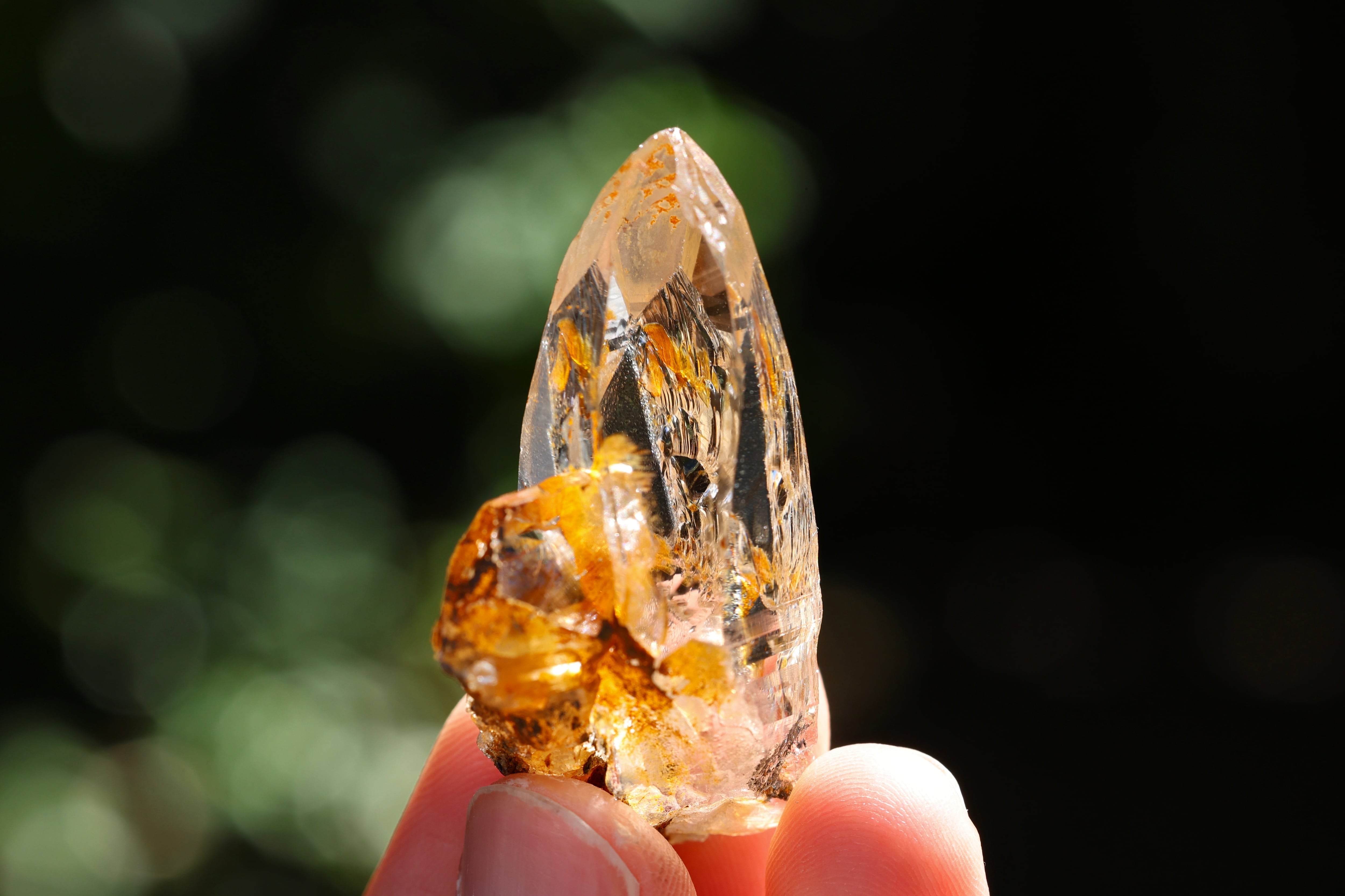ヒマラヤ水晶 ガネーシュヒマール産 | 石垣島の夜光貝アクセサリーと