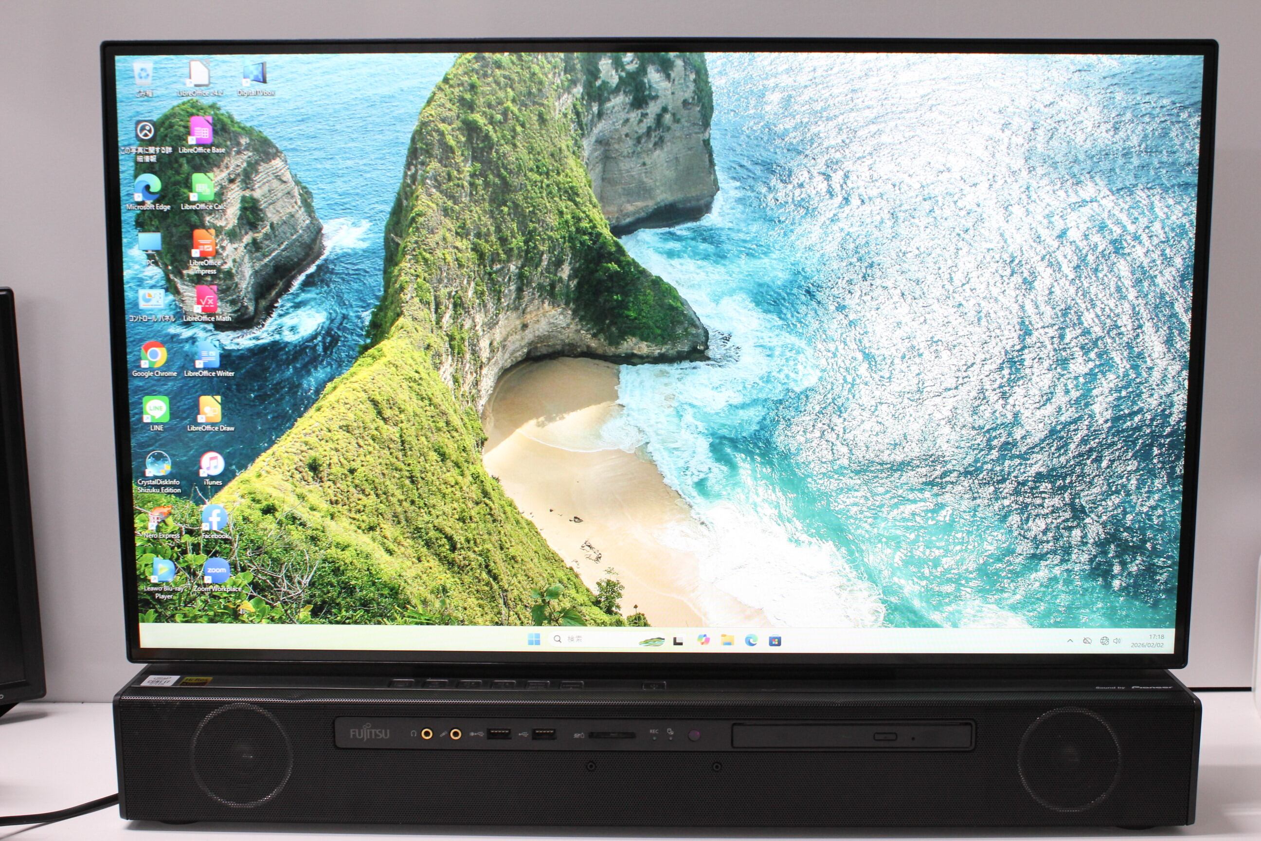 中古一体型デスクトップ】富士通〈ESPRIMO FH77/E3〉Intel Core i7