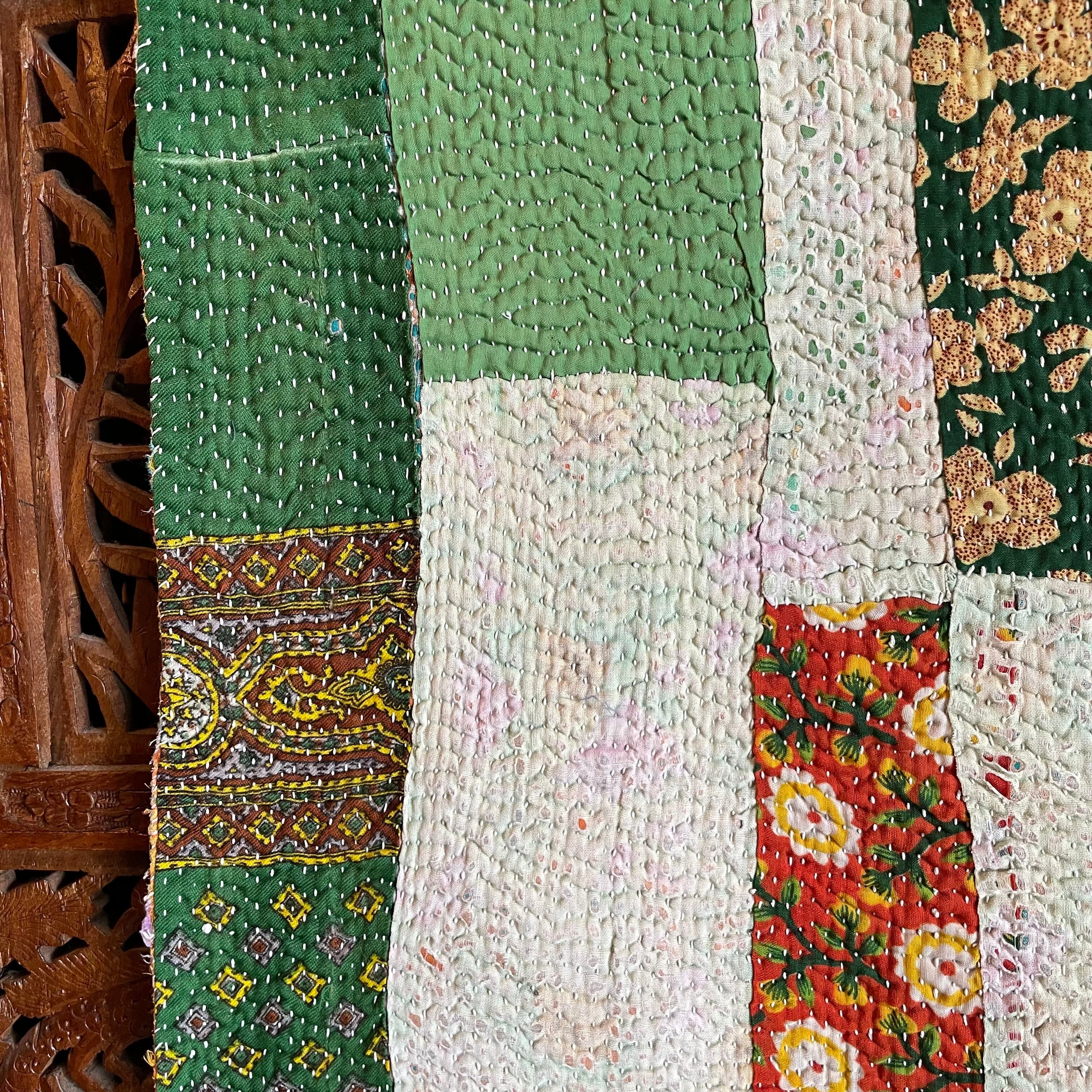 美品】インド ヴィンテージ ラリーキルト カンタ刺繍 黄緑 ミズイロ 