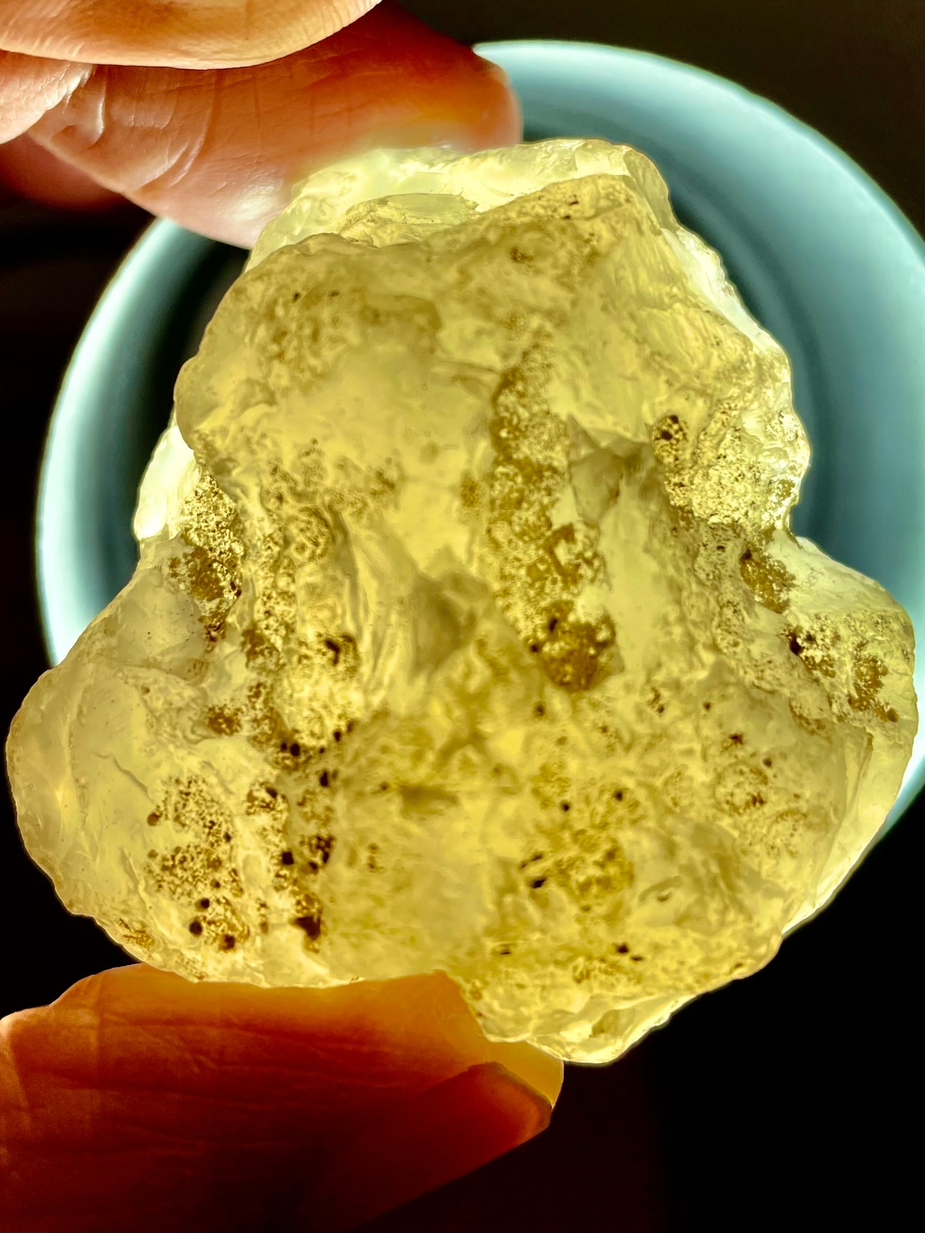 3) マウントシャスタ「スピリチュアル・ヒーリングアゲート」原石