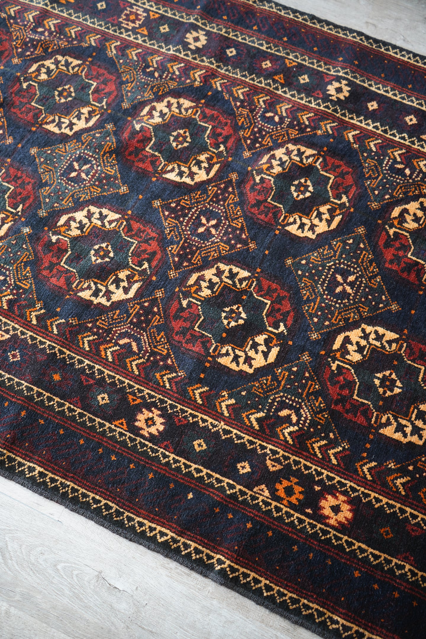 269】Vintage Afghan Madad khani Baluch rug 1980's | ヴィンテージ