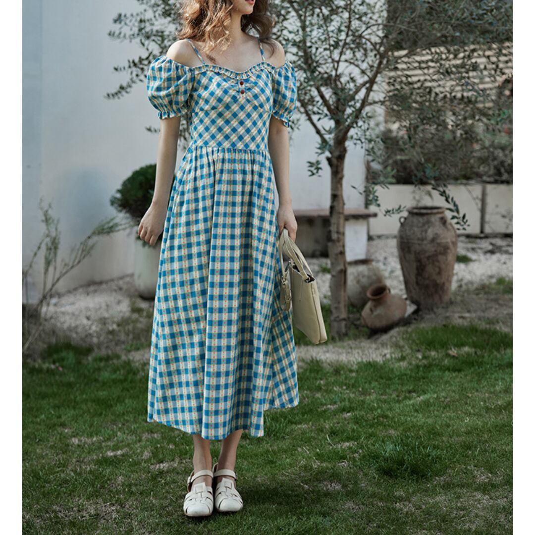 design off the shoulder blue checkered dress