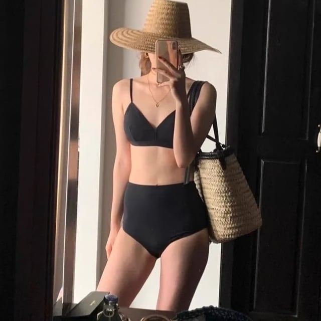 【予約販売】水着 ビキニ レディース 黒 白 ブラック ホワイト シンプル ベーシック ハイウエスト 無地 海 夏 ビーチ プール リゾート スイムウェア サウナ サ活 温泉 可愛い こなれ感 お洒落 韓国 トレンド M/L/XL