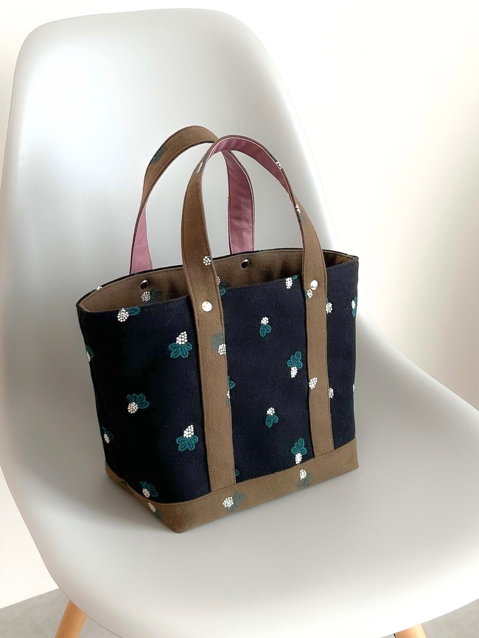 受注オーダー】黄金比トート（小） ミナペルホネンdop生地 light berry