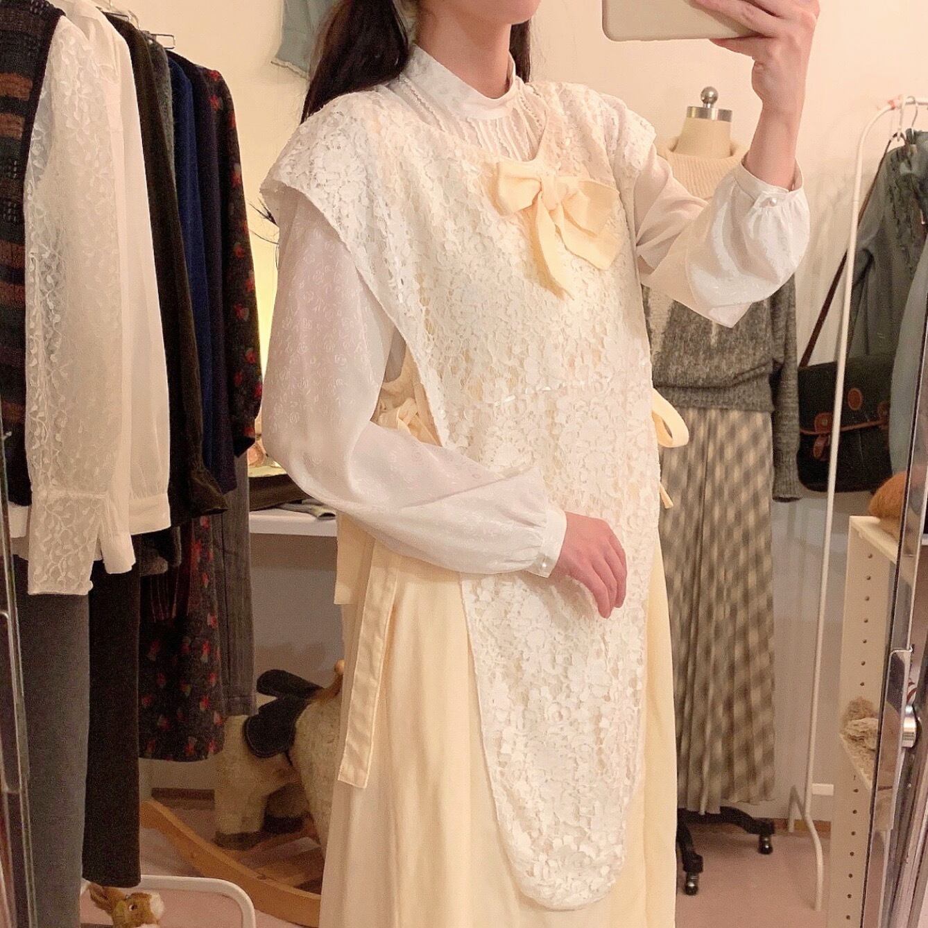 original : landmark jumper skirt / cream × white