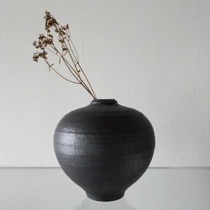 【LIMITED】小野俊 / 黒鉄釉 花器