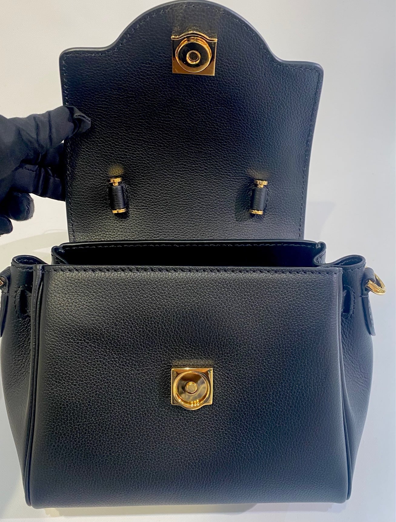 VERSACE ヴェルサーチェ スモールハンドバック DBFI040-DVIT2T/KVO41