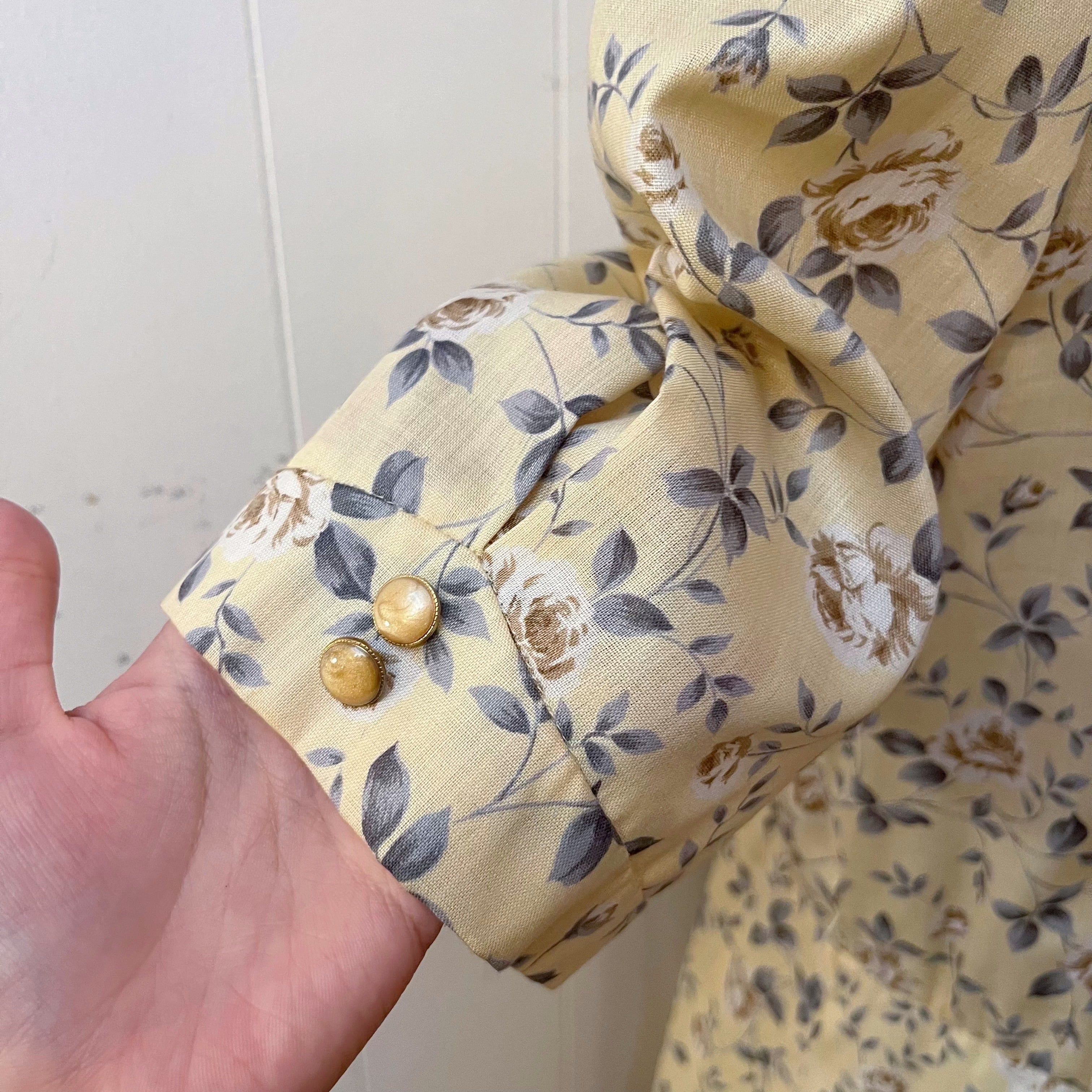 yellow white rose flare one-piece