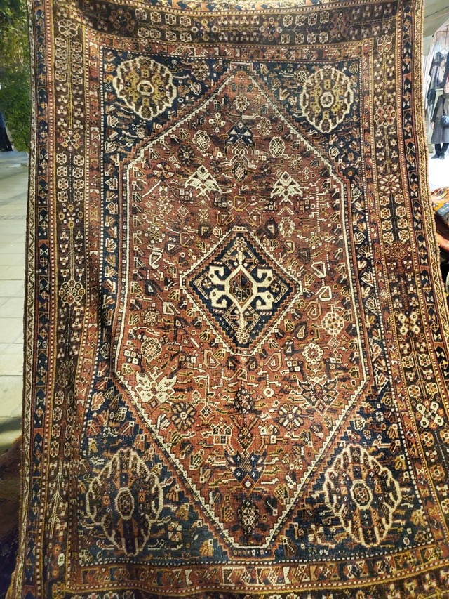 絨毯クエスト40【No.55】※現在、こちらの商品はイランに置いてあります。ご希望の方は先ずは在庫のご確認をお願いします。