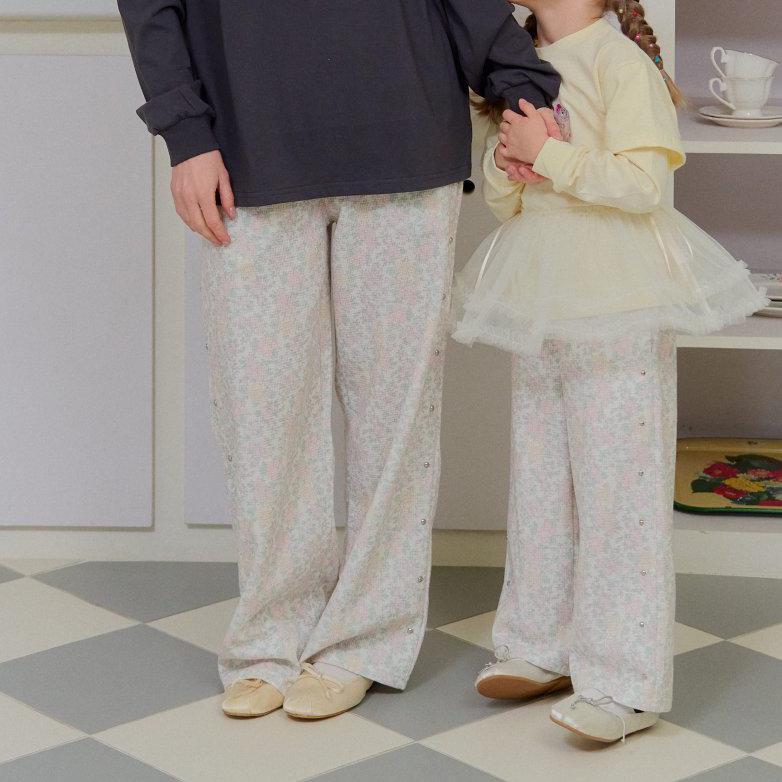 «予約»«chouchou shasha»«ママサイズ» リリーパンツ