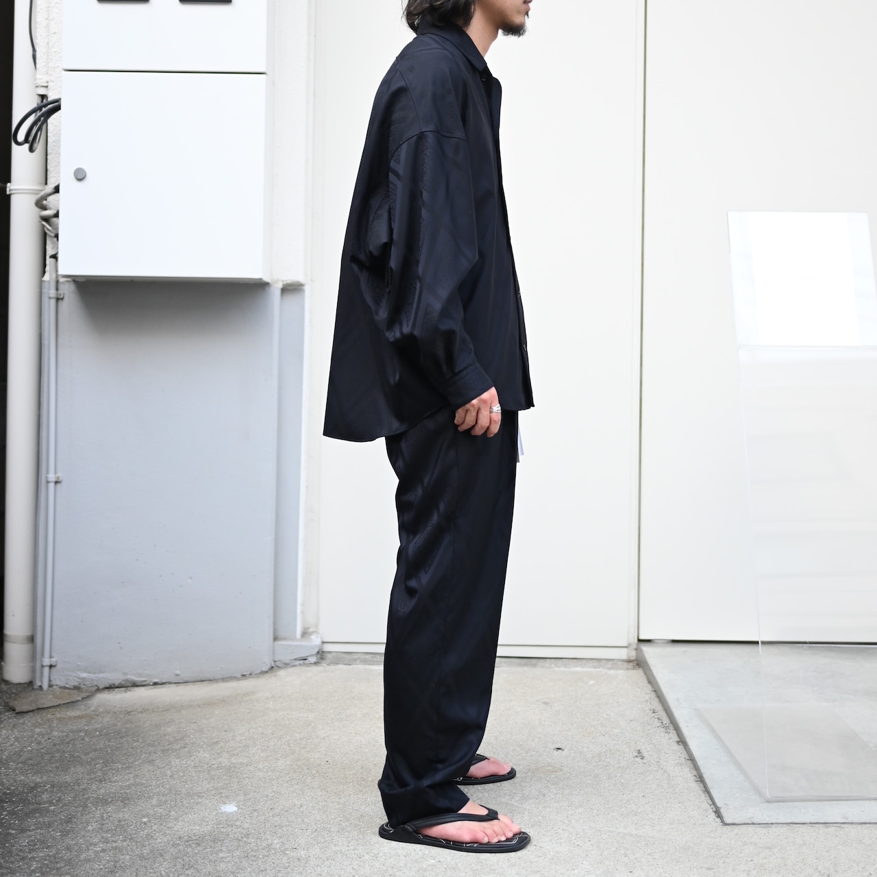 Nonnotte / Calm Oversized Open Collar Shirt