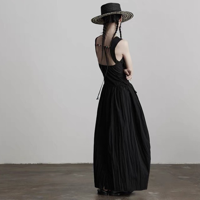 Tie-waist sleeveless dress C1215