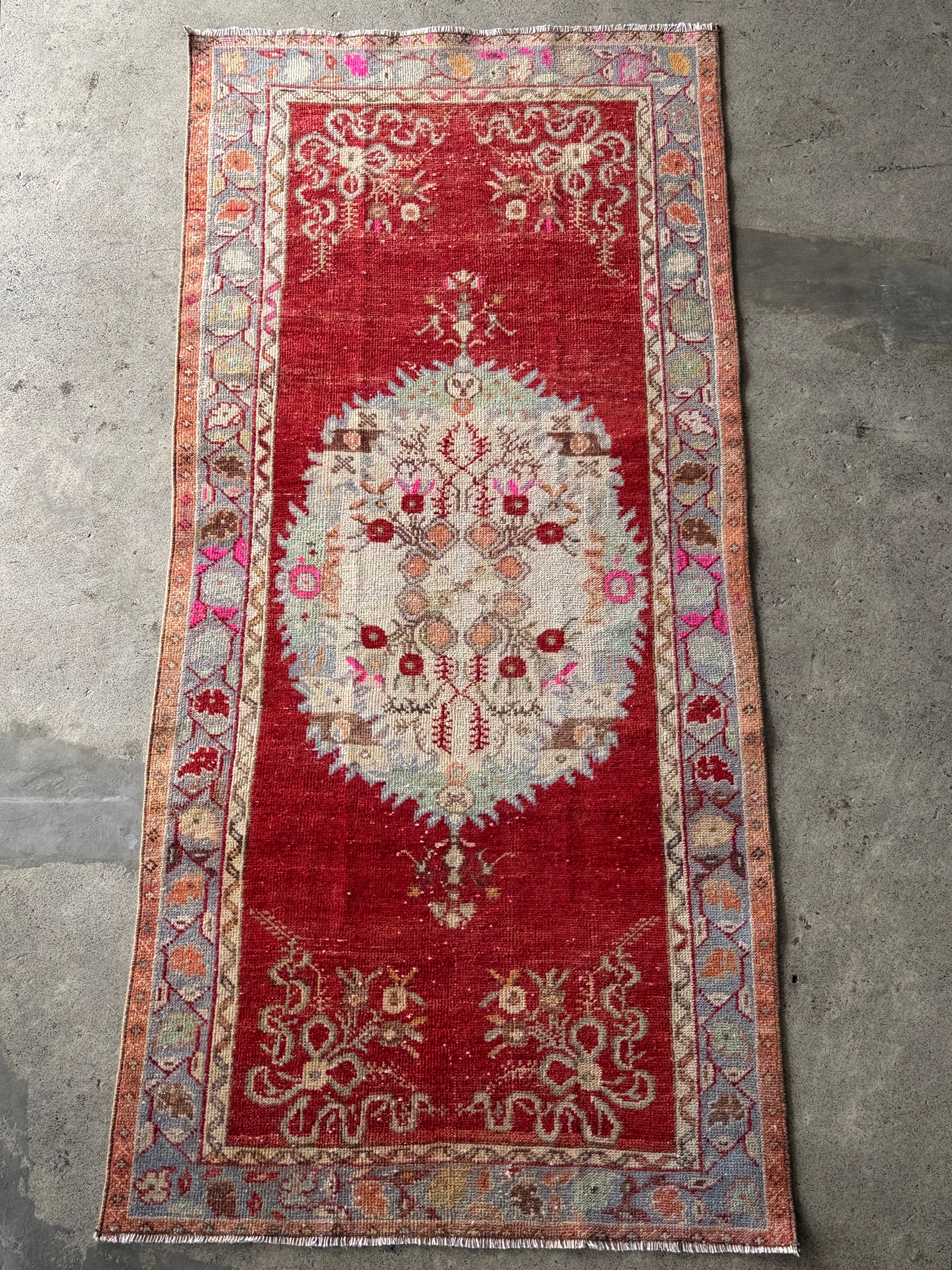 Antiques&Crafts880