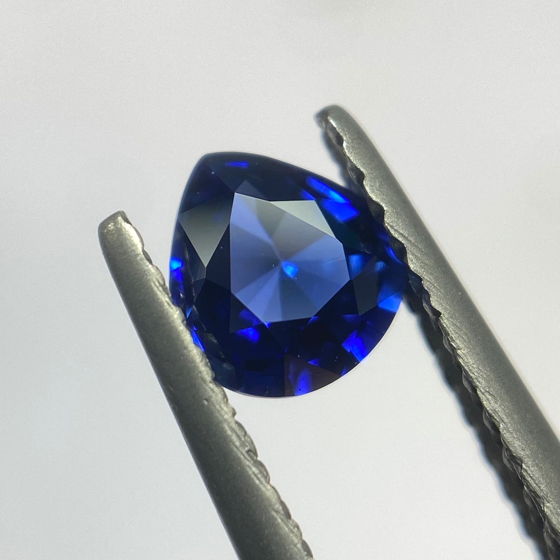 どこまでもブルーなサファイア