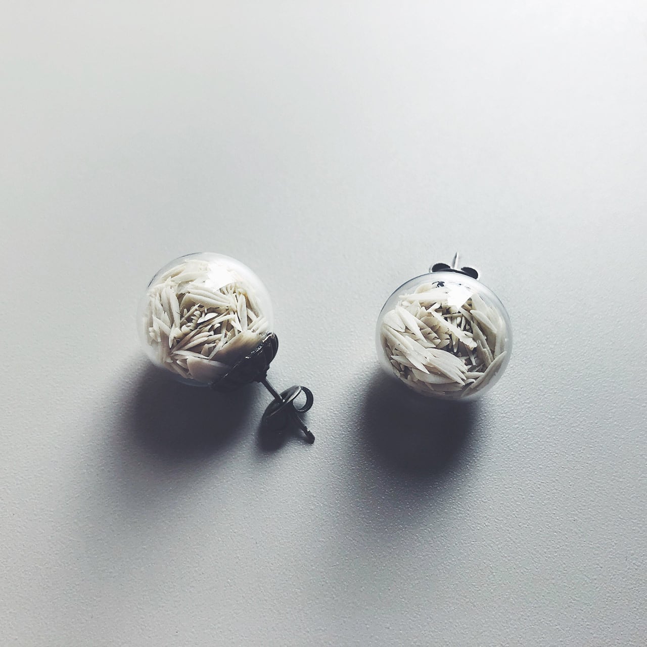 Ruby】宝石質パステルカラーフローライトの大粒ピアス 楽天市場