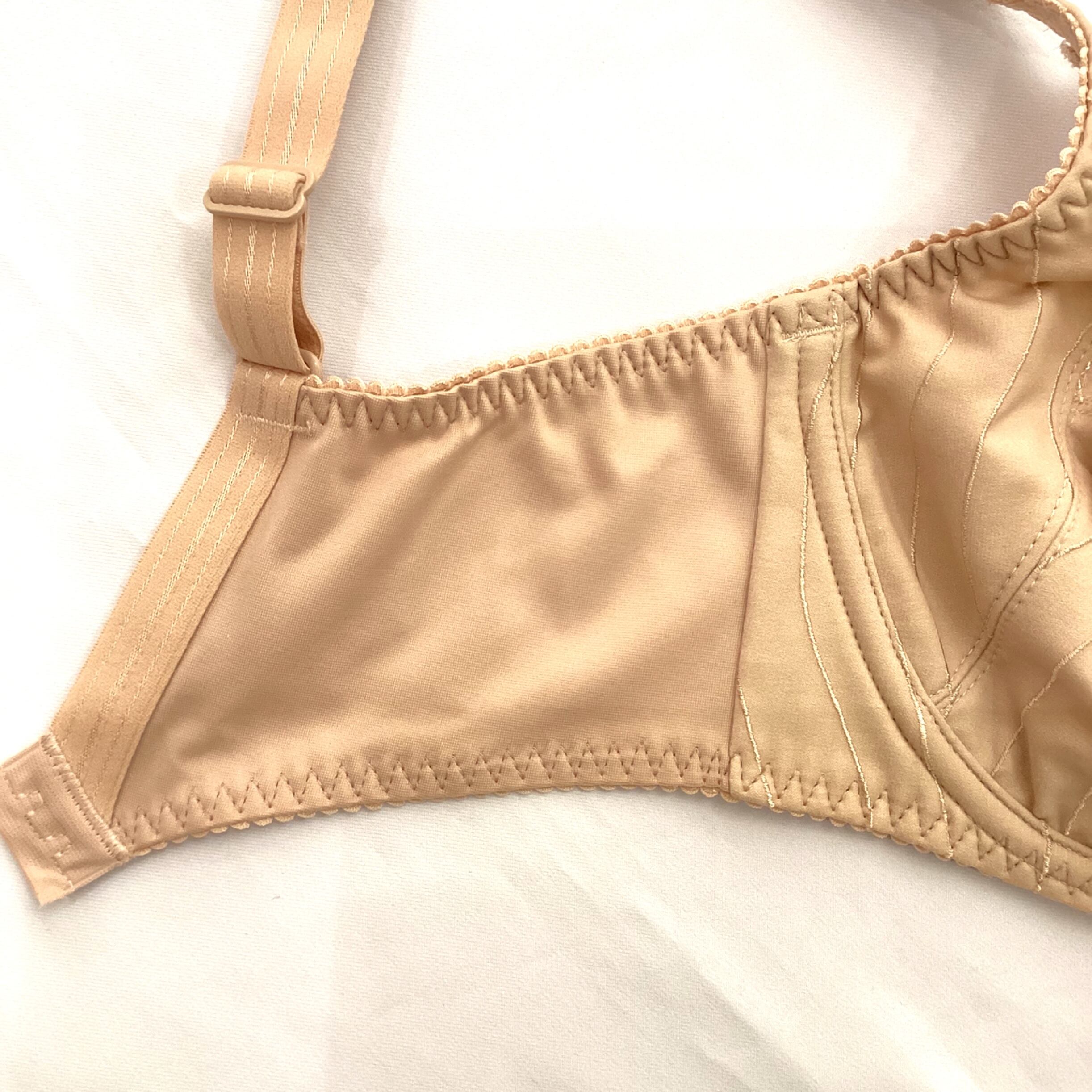 ○ PRIMA DONNA プリマドンナ F~H カップ DEAUVILLE(ドーヴィル ○ PRIMA DONNA プリマドンナ F~H カップ DEAUVILLE(ドーヴィル
