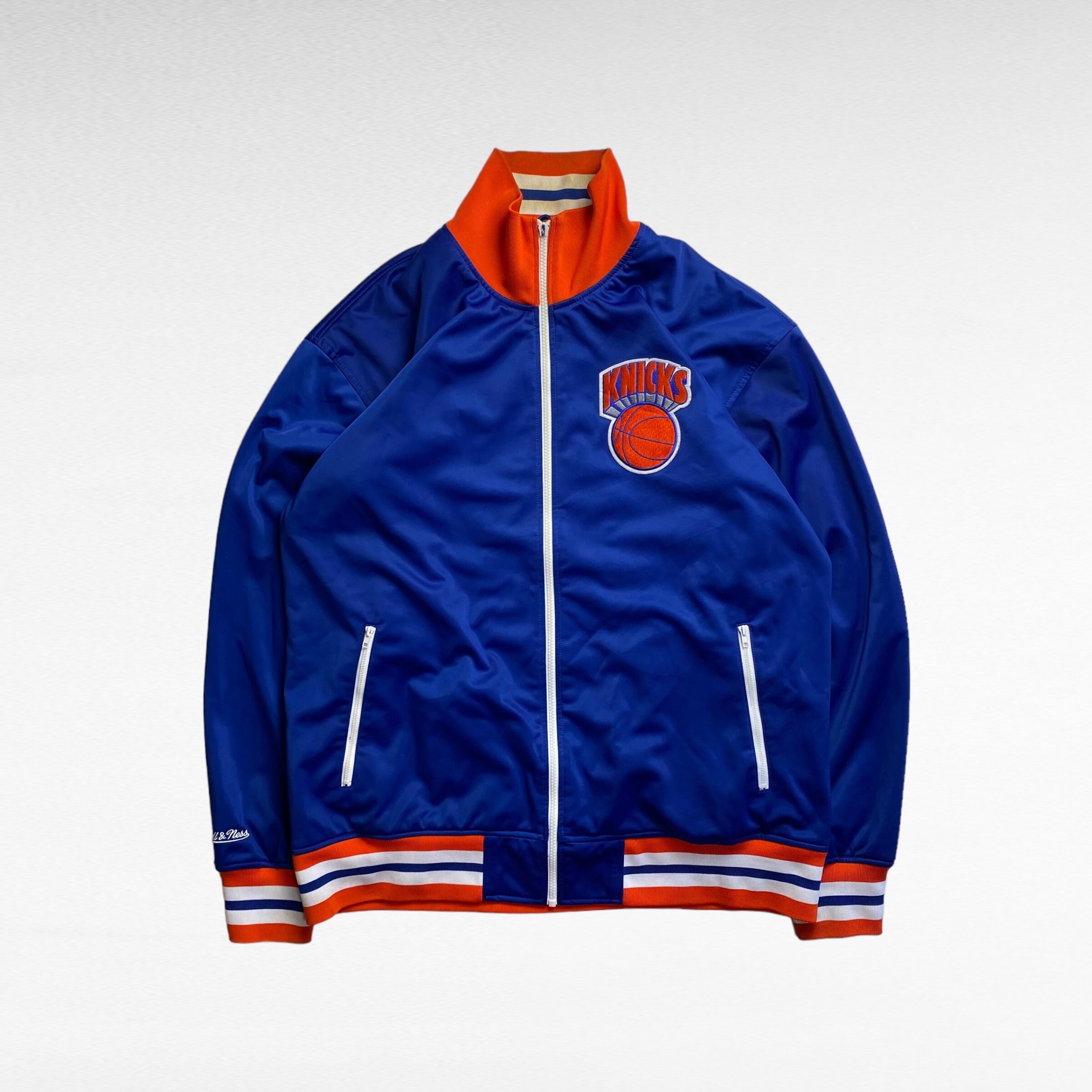 美品】Mitchell &ness NBA ニックス ナイロンジャケット-