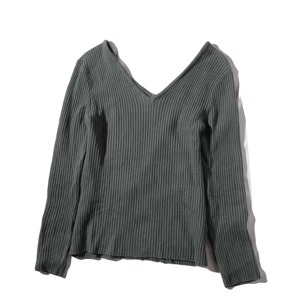 AERON  (HU)　　virginwool  Vneck rib knit