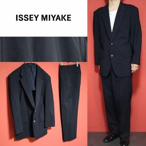 im ISSEY MIYAKE DESIGN STUDIO