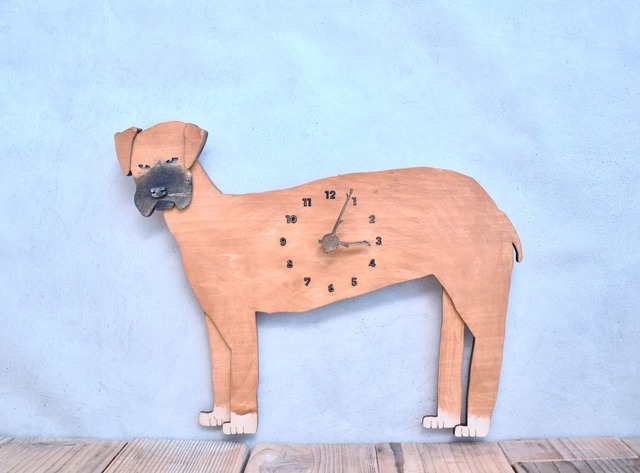 世界で一番大きく優しい犬、グレートデンと暮らせる時計 木製 掛け時計