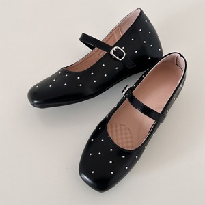 studded square-toe flat shoes　J00483