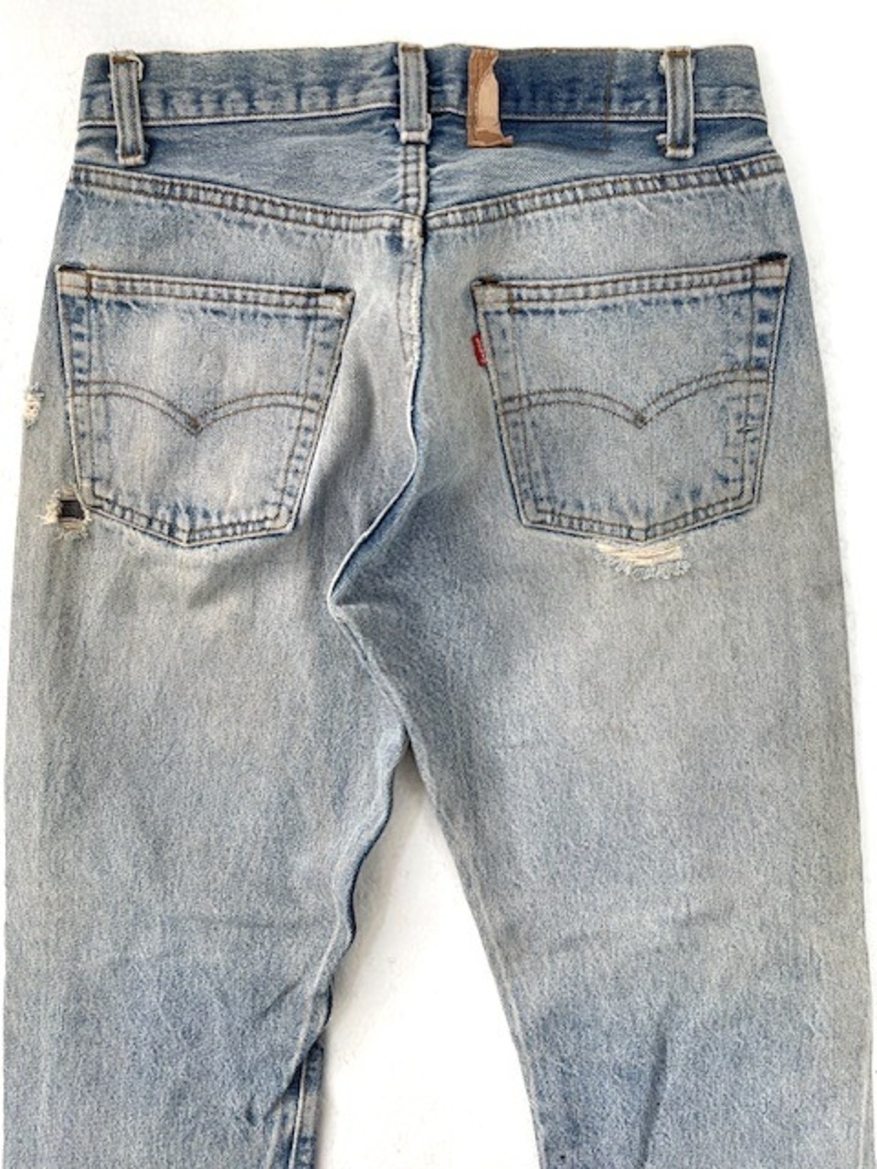 M-209  リーバイス Levis501レギュラー古着 1982年代初期　米国製刻印532　  W70cm(ぐるり） 股下 66cm