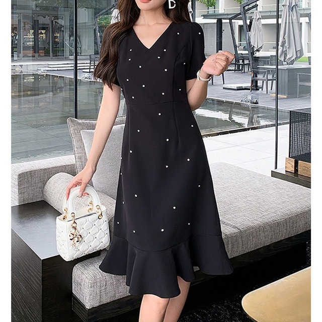 ビジュー飾り Vネック フレアワンピース   r001198