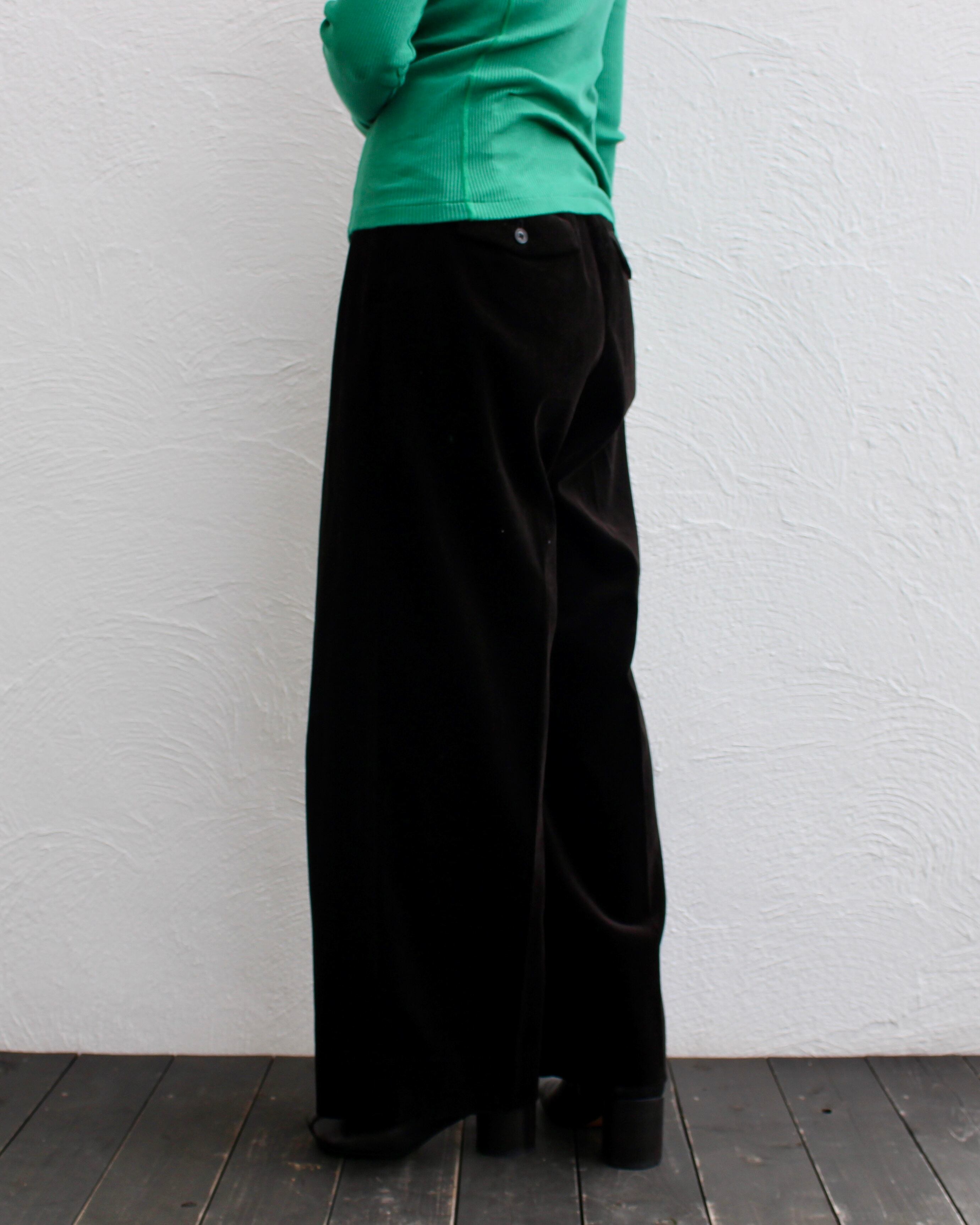 Nikki ESSENTIAL PIECES/corduroy wide trousers | Coffee Restaurant