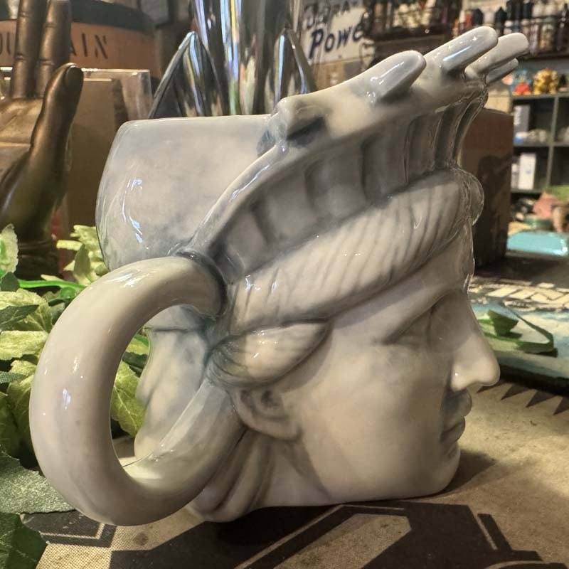 オモシロ系の陶器製のマグカップ 13日の金曜日のジェイソン