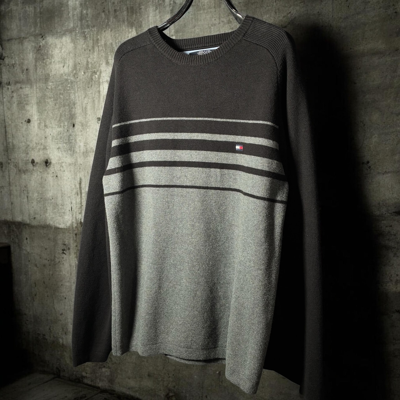 TOMMY HILFIGER コットンニット 黒×グレー トミー