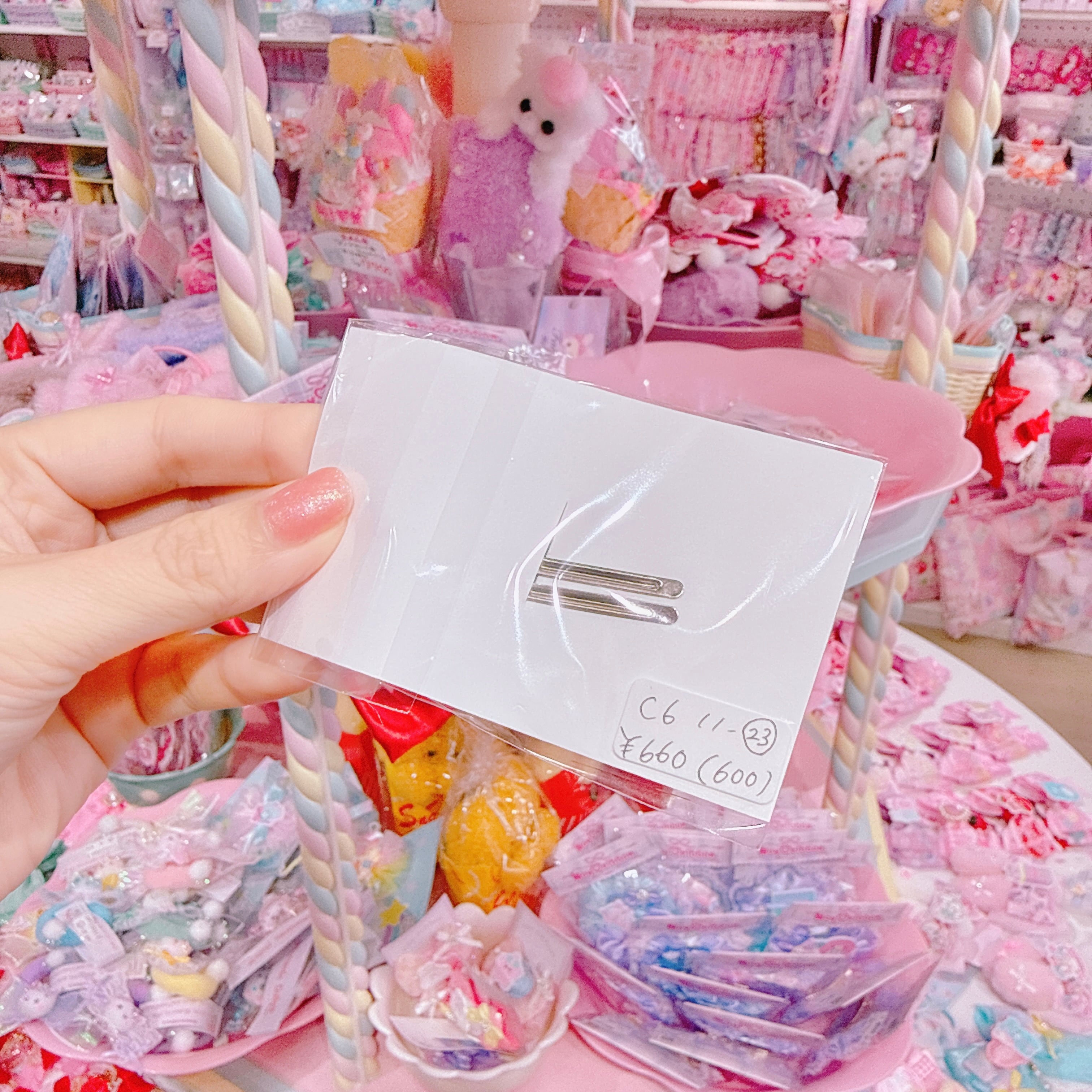 【C6】11-23ヘアクリップ